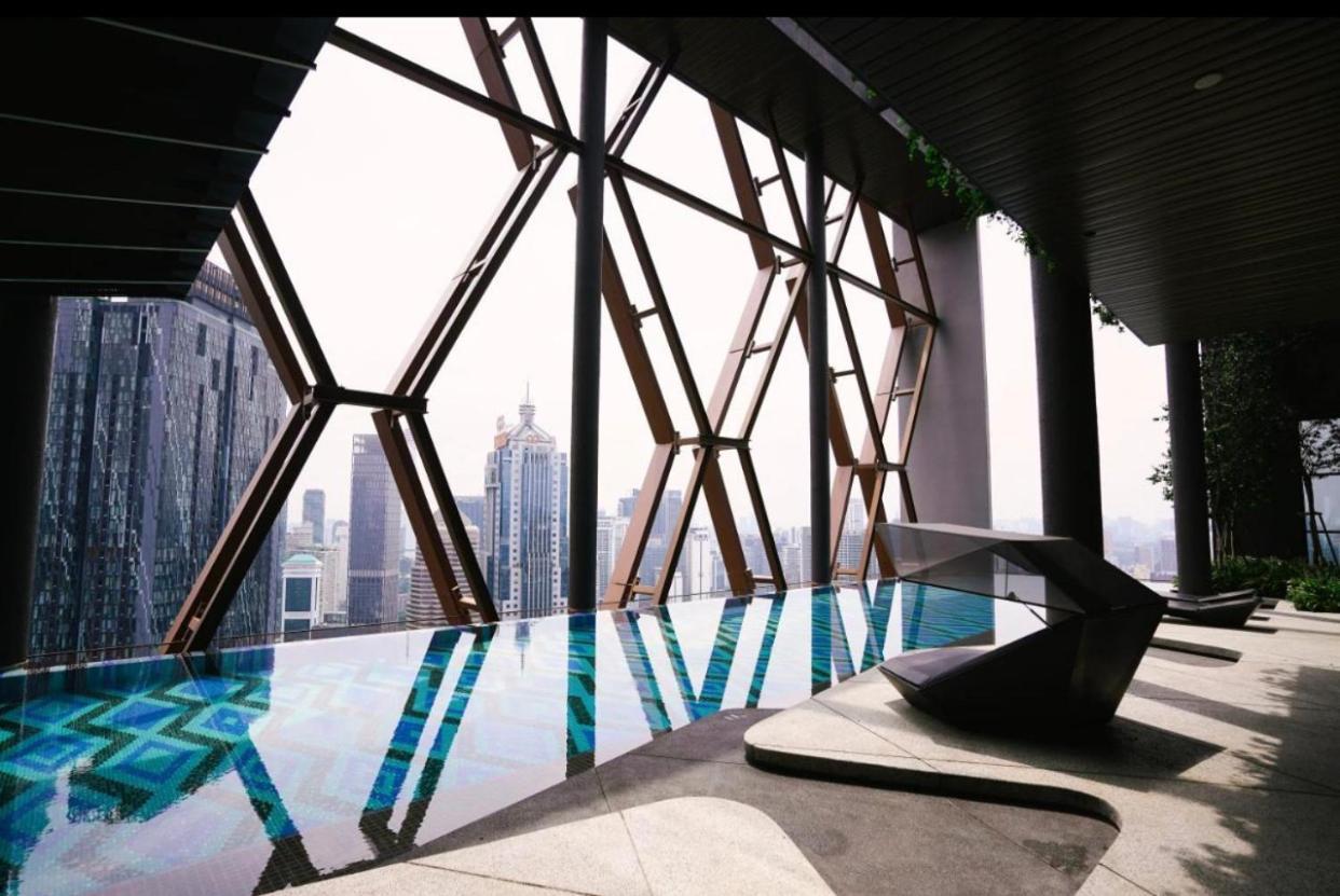 Scarletz Suites Klcc By Gc Luxury Suites Kuala Lumpur Exterior foto